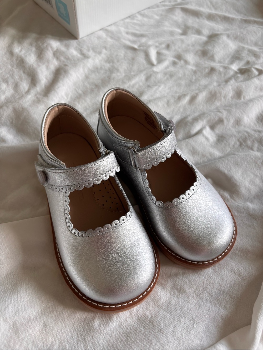 Elefantito Silver Mary Jane Shoes US 8 EU 24 New in Box